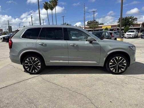 2026 Volvo XC90 B6 Ultra 7-Seater