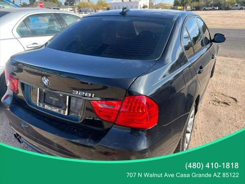 2011 BMW 328 328i Sedan 4D