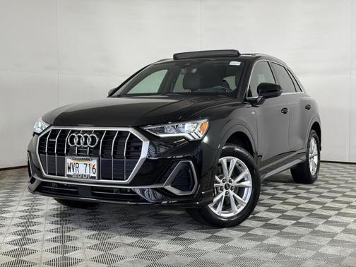 2023 Audi Q3 45 S line Premium Plus
