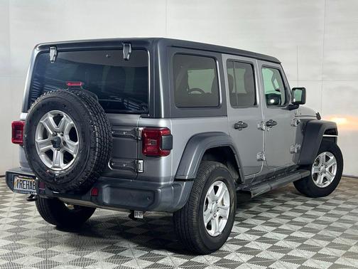 Billet Silver Metallic Clearcoat 2019 Jeep Wrangler Unlimited Sport