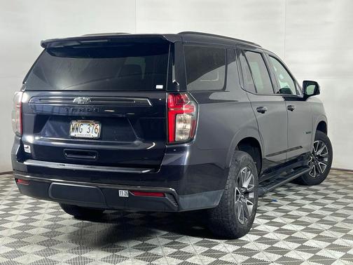 Dark Ash Metallic 2022 Chevrolet Tahoe 4WD Z71