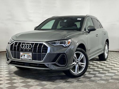 2024 Audi Q3 Premium 45 TFSI S line quattro Tiptronic