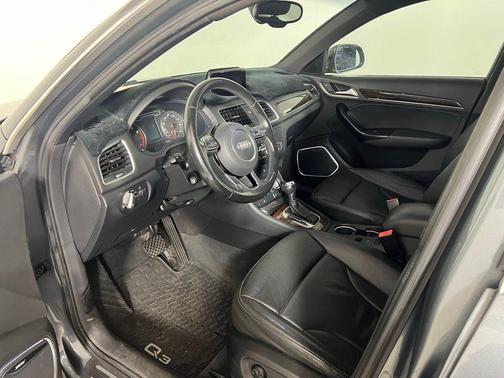 2015 Audi Q3 2.0T Premium Plus