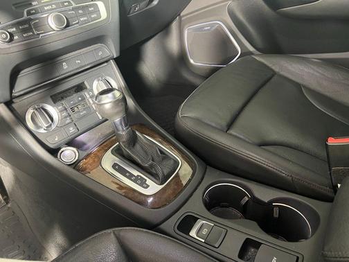 2015 Audi Q3 2.0T Premium Plus