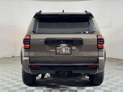 2025 Toyota 4Runner TRD Off Road