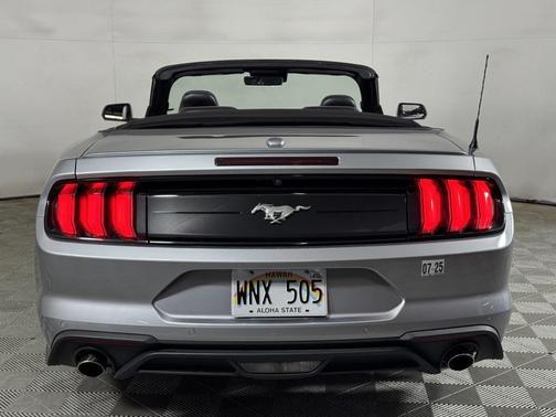 2022 Ford Mustang EcoBoost Premium