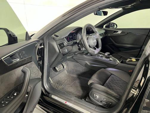 Mythos Black Metallic 2019 Audi RS 5 2.9T