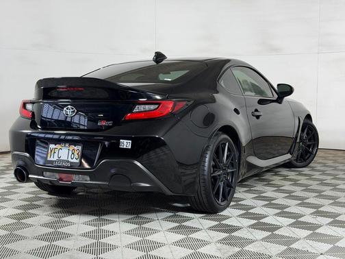 Raven 2022 Toyota GR86 Premium