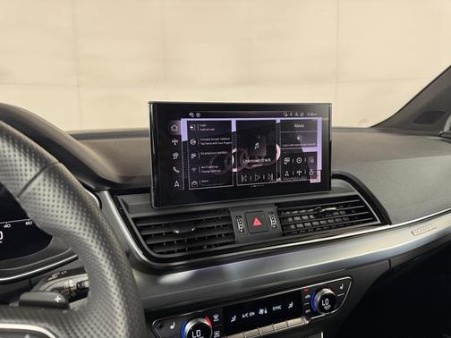 2025 Audi Q5 45 S line Premium Plus