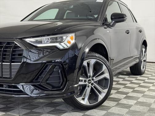 2022 Audi Q3 45 S line Premium Plus