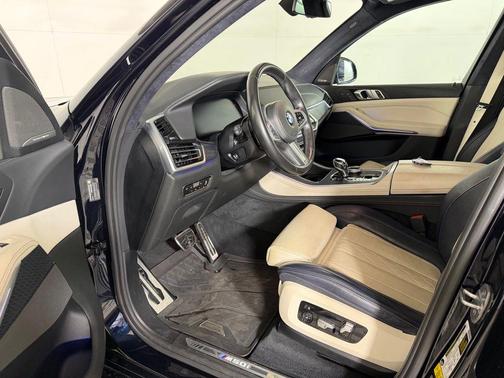 Carbon Black Metallic 2020 BMW X5 M50i