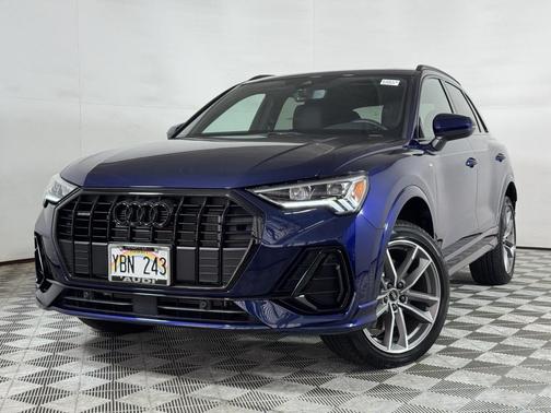 2025 Audi Q3 Premium 45 TFSI S line quattro Tiptronic