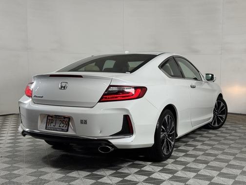 2017 Honda Accord EX-L w/Navigation & Honda Sensing