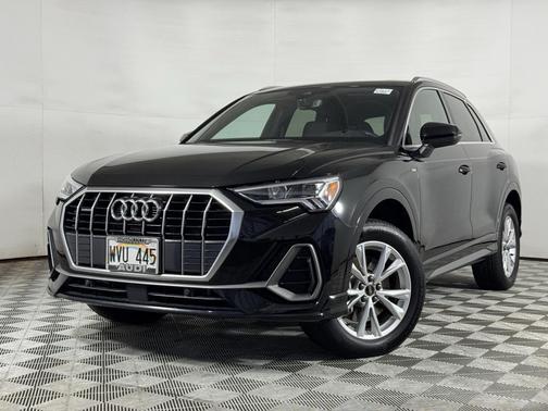 2023 Audi Q3 Premium 45 TFSI S line quattro Tiptronic