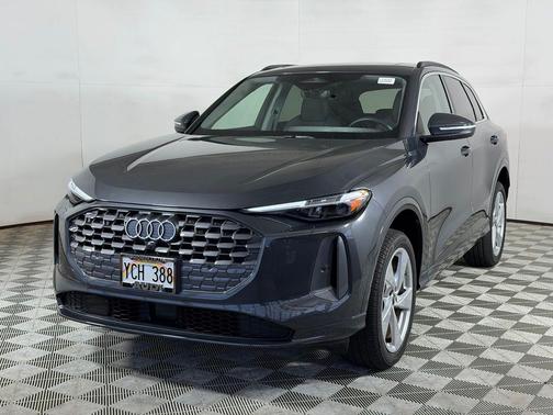Tambora Gray Metallic 2025 Audi Q5 2.0T Premium Plus