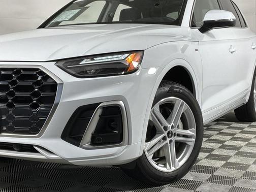 2024 Audi Q5 55 S line Premium Plus