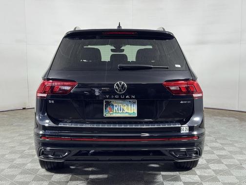 2022 Volkswagen Tiguan 2.0T SE R-Line Black 4MOTION
