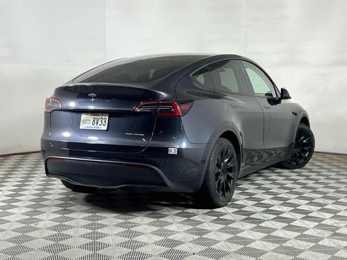 2024 Tesla Model Y Long Range Dual Motor All-Wheel Drive