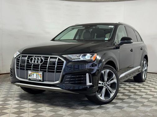 Mythos Black Metallic 2022 Audi Q7 55 Premium Plus