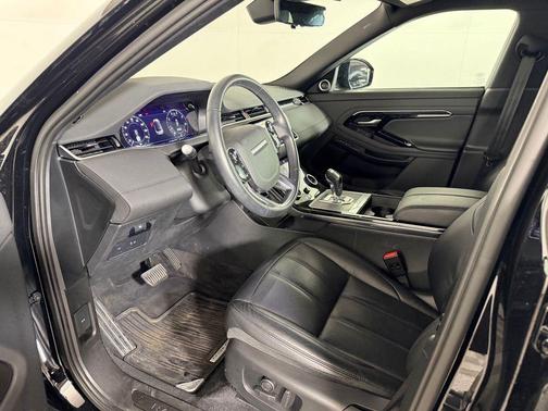 Santorini Black Metallic 2020 Land Rover Range Rover Evoque SE