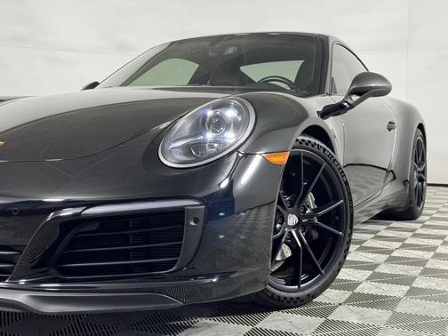 2018 Porsche 911 Carrera T