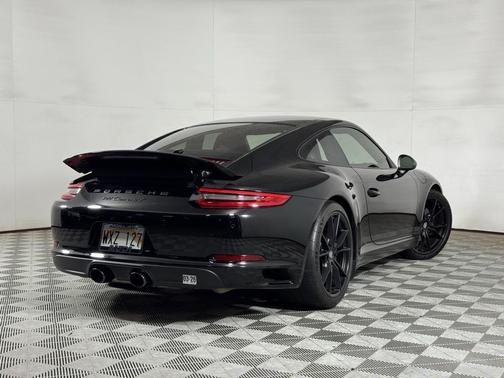 2018 Porsche 911 Carrera T