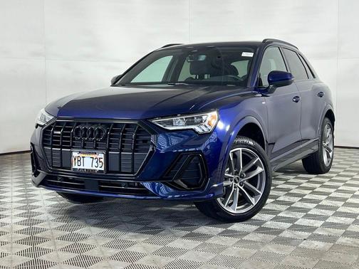 2025 Audi Q3 Premium 45 TFSI S line quattro Tiptronic