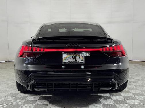 2022 Audi e-tron GT Prestige