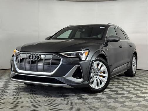 2022 Audi e-tron S Premium Plus