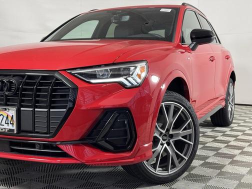 2025 Audi Q3 45 S line Premium Plus