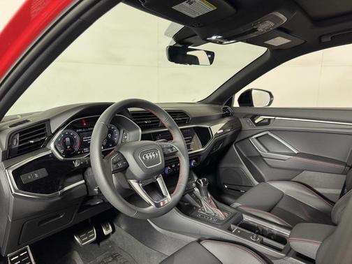 2025 Audi Q3 45 S line Premium Plus