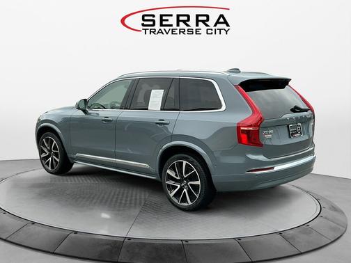 2023 Volvo XC90 B6 Plus 7-Seater