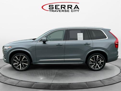 2023 Volvo XC90 B6 Plus 7-Seater