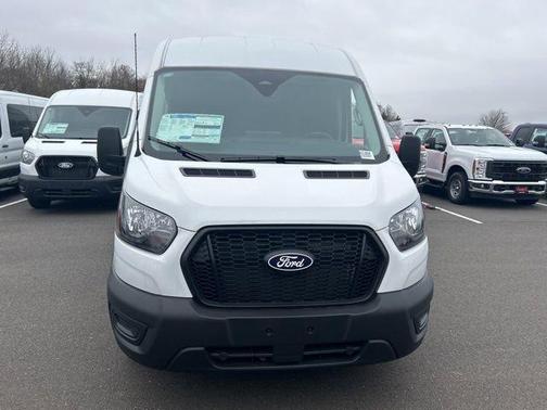 2026 Ford Transit-250 148 WB Medium Roof Cargo
