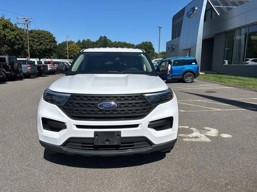 2022 Ford Explorer Base