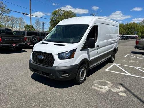 Oxford White 2025 Ford Transit-250 148 WB Medium Roof Cargo