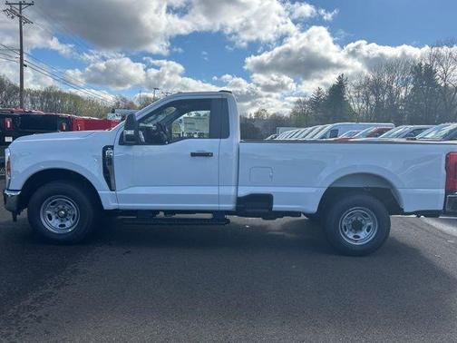 Oxford White 2026 Ford F-250 XL