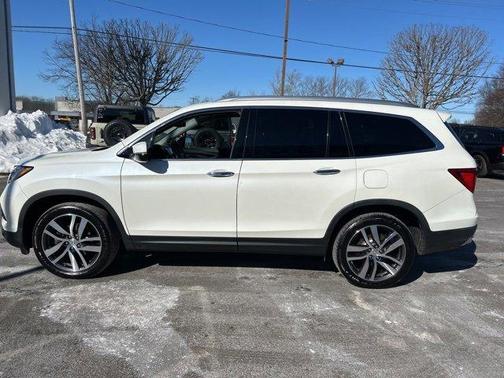 2017 Honda Pilot Elite