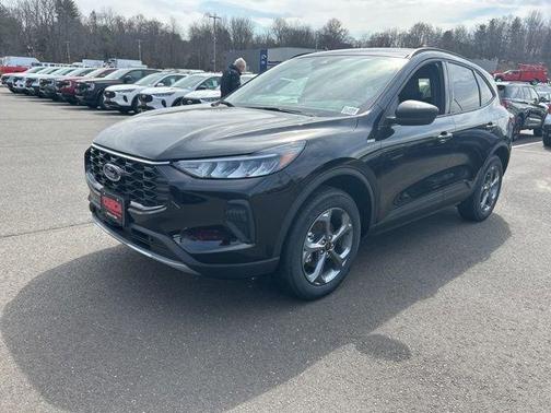 Agate Black Metallic 2026 Ford Escape ST-Line