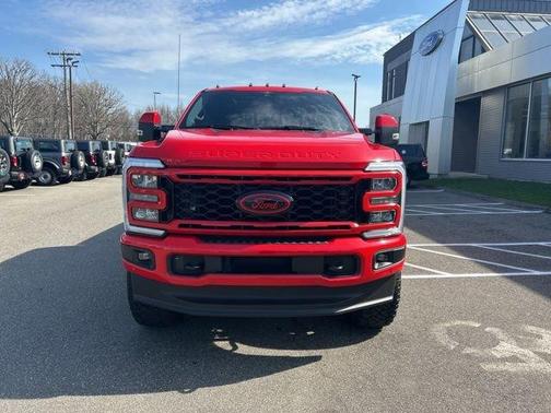 2023 Ford F-350 Lariat Super Duty