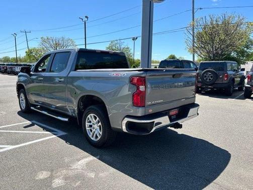 Satin Steel Metallic 2021 Chevrolet Silverado 1500 LT
