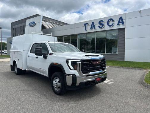 Summit White 2024 GMC Sierra 3500 Pro