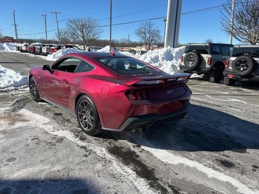 2025 Ford Mustang GT Premium