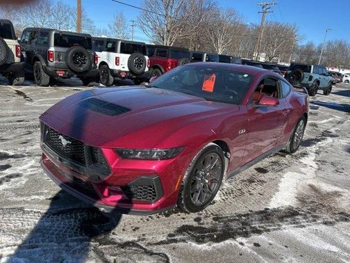 2025 Ford Mustang GT Premium