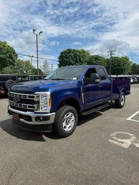 Argon 2026 Ford F-350 XLT