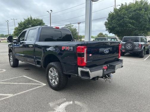 2023 Ford F-350 Lariat Super Duty
