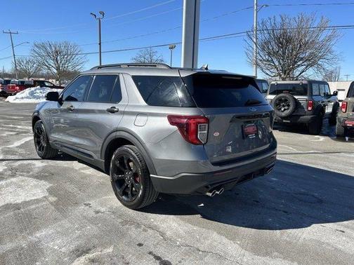 2023 Ford Explorer ST