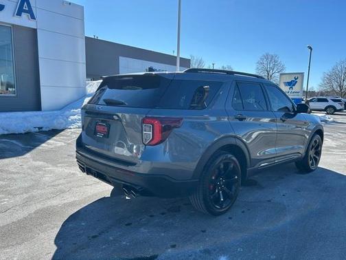2023 Ford Explorer ST