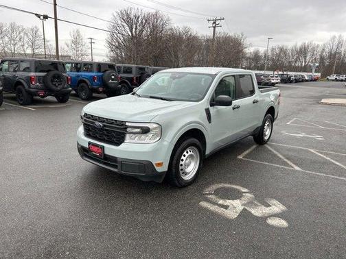 2023 Ford Maverick XL
