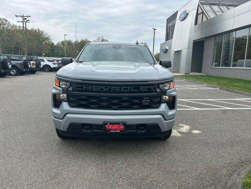 Slate Gray Metallic 2025 Chevrolet Silverado 1500 Custom